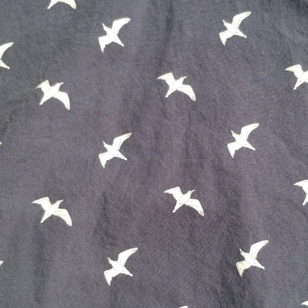 Shirt - Picture 2 of 3
